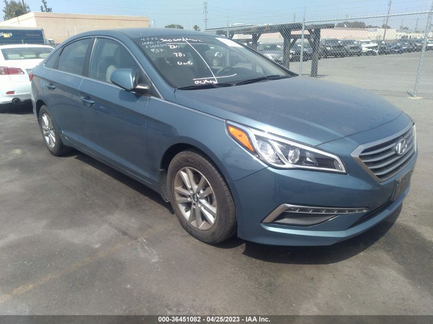 2015 HYUNDAI SONATA 2.4L SE - 5NPE24AF1FH106611