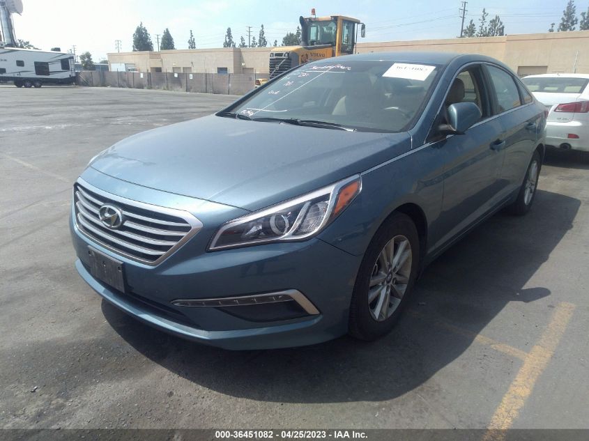 2015 HYUNDAI SONATA 2.4L SE - 5NPE24AF1FH106611