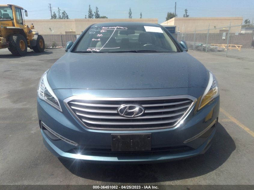 2015 HYUNDAI SONATA 2.4L SE - 5NPE24AF1FH106611