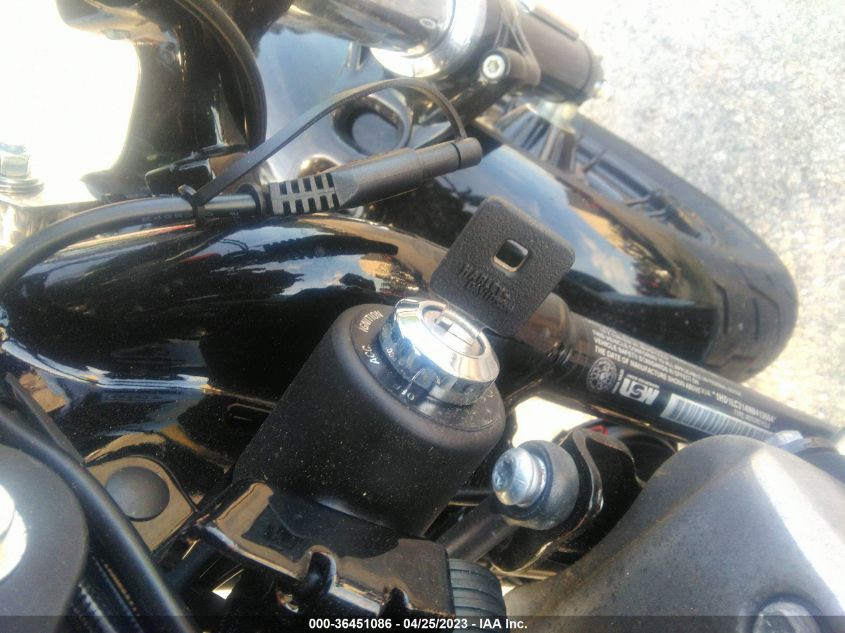 2022 HARLEY-DAVIDSON XL1200 X - 1HD1LC314NB413664