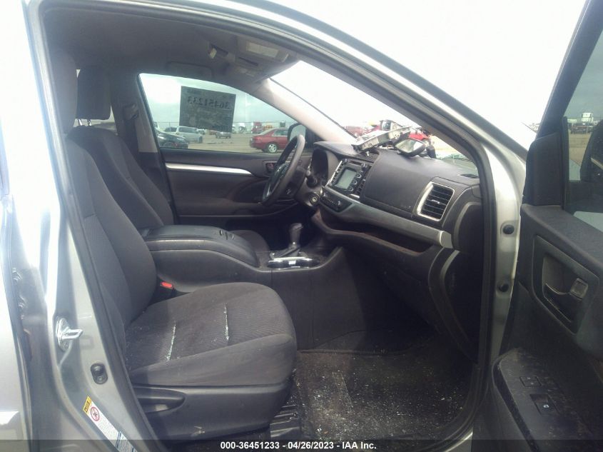 2016 TOYOTA HIGHLANDER LE - 5TDBKRFH9GS293781