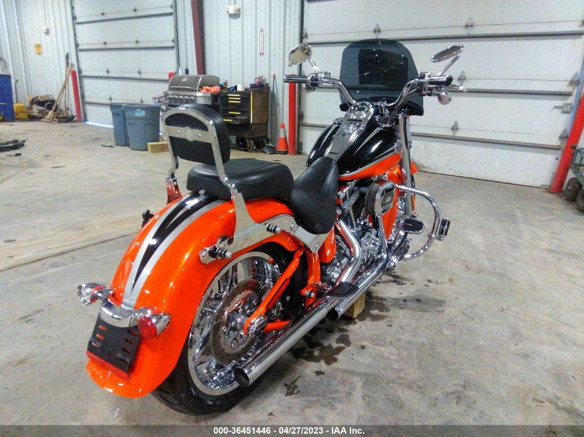 2010 HARLEY-DAVIDSON FLSTSE - 1HD1PY919AB950775