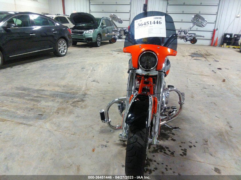 2010 HARLEY-DAVIDSON FLSTSE - 1HD1PY919AB950775