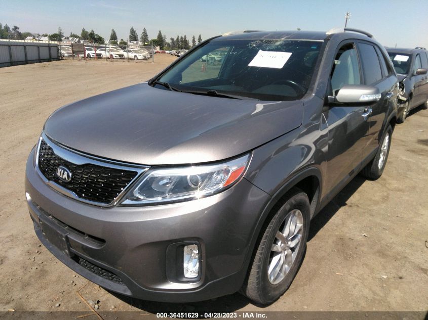 2015 KIA SORENTO LX - 5XYKT4A79FG574523