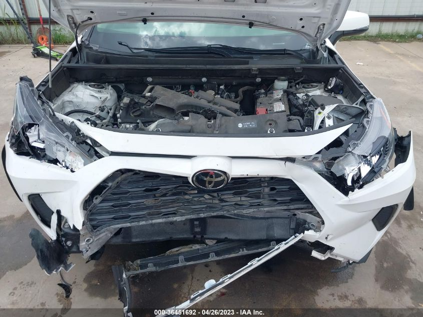 2019 TOYOTA RAV4 LE - JTMG1RFV8KD029180