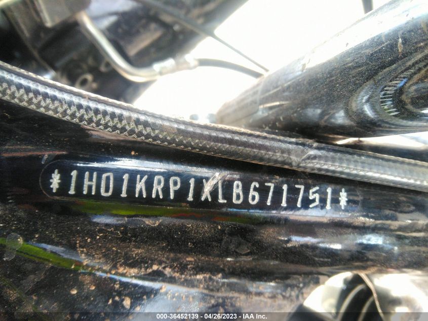 2020 HARLEY-DAVIDSON FLHXS - 1HD1KRP1XLB671751