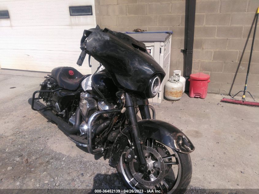 2020 HARLEY-DAVIDSON FLHXS - 1HD1KRP1XLB671751