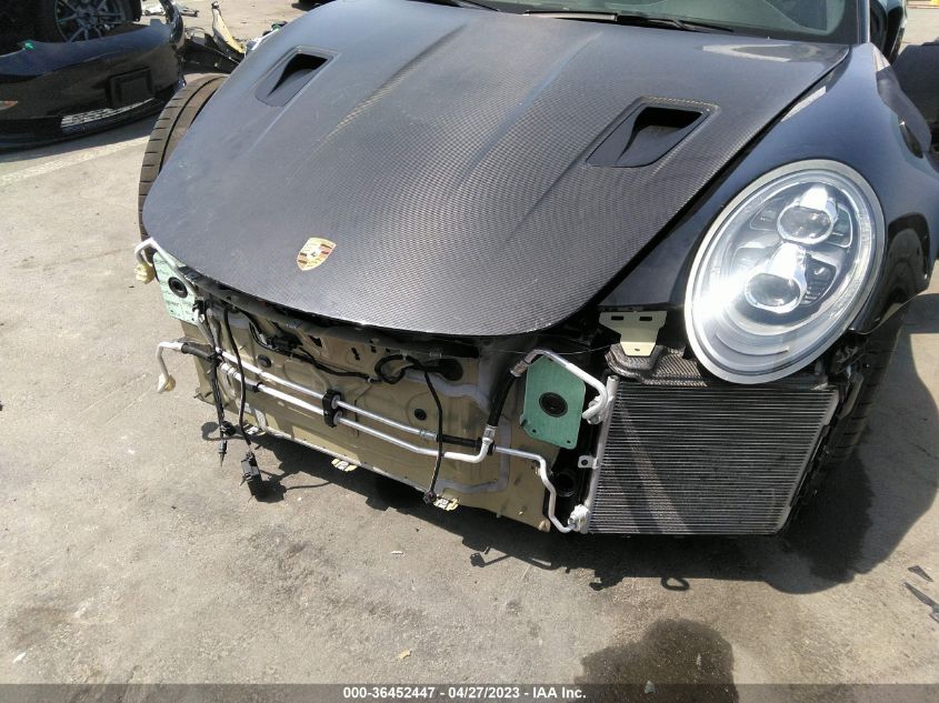 2019 PORSCHE 911 GT3 RS - WP0AF2A91KS164196