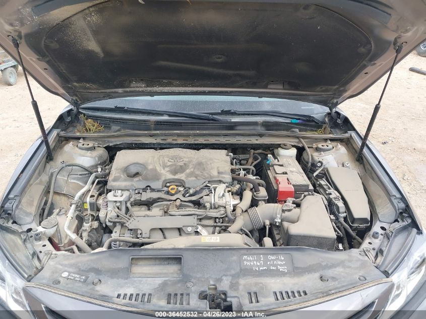 2018 TOYOTA CAMRY SE - 4T1B11HK2JU121670