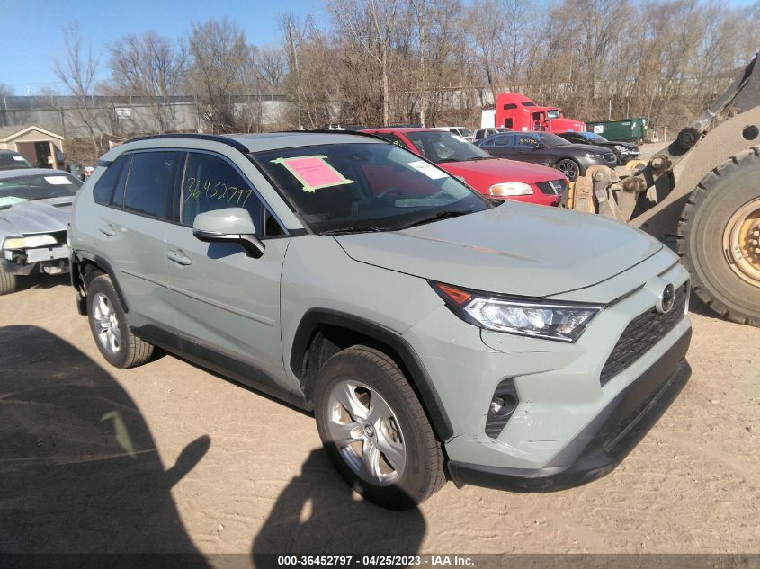 2019 TOYOTA RAV4 XLE - 2T3W1RFV8KW032191