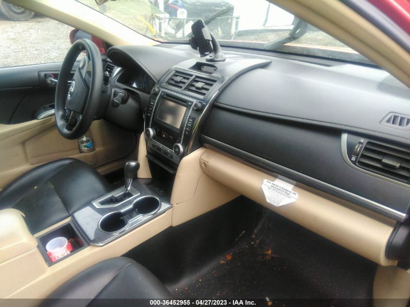 2014 TOYOTA CAMRY HYBRID LE/XLE/SE LIMITED EDITION - 4T1BD1FK3EU136047