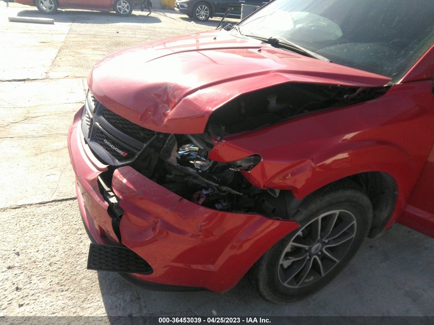 VIN 3C4PDCAB9JT517581 2018 DODGE JOURNEY SE