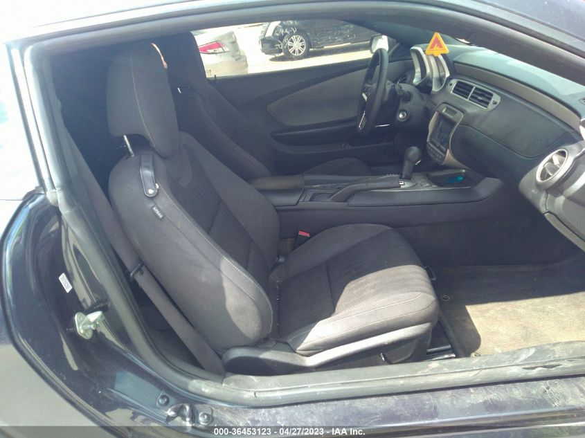 2014 CHEVROLET CAMARO LS - 2G1FA1E39E9246387