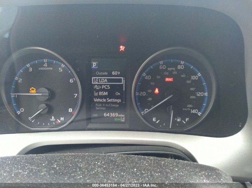 2018 TOYOTA RAV4 XLE - 2T3WFREV8JW484384