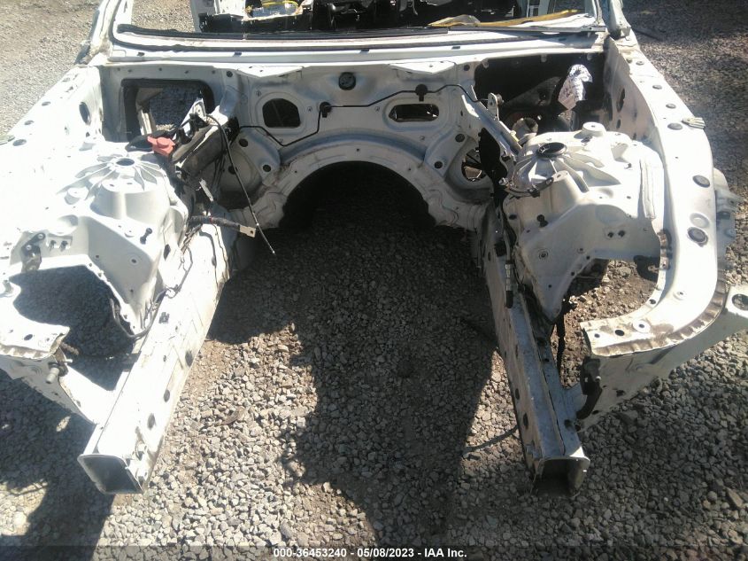 2013 BMW M6 - WBSLZ9C52DDZ78084