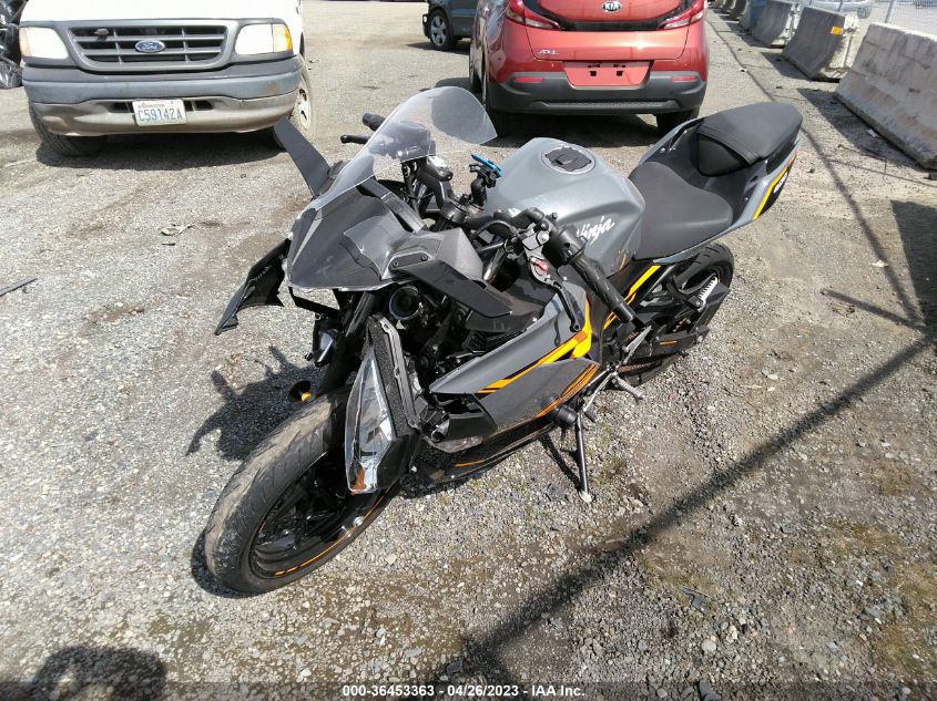 2018 KAWASAKI EX400 JKAEXKG17JDA11077