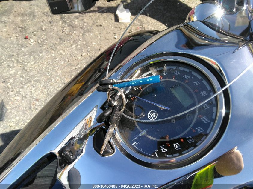 2011 YAMAHA XV1900 CU/C JYAVP27Y8BA001088