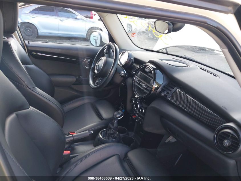 2016 MINI COOPER HARDTOP 4 DOOR S - WMWXU3C51G2D29851