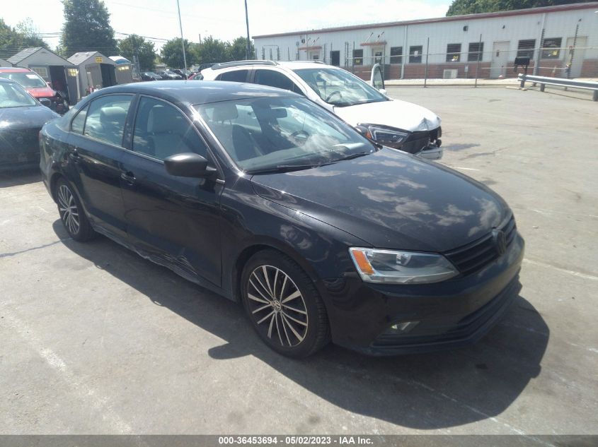 2016 VOLKSWAGEN JETTA SEDAN 1.8T SPORT - 3VWD17AJ4GM327987