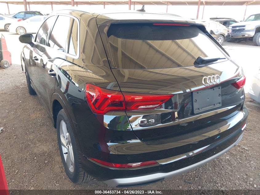 VIN WA1BECF37K1065366 2019 AUDI Q3 PREMIUM PLUS