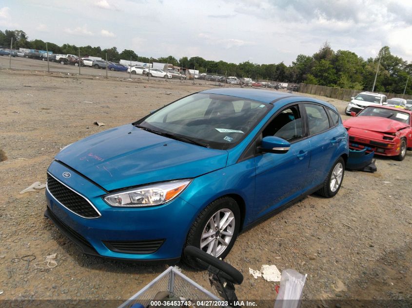 2015 FORD FOCUS SE - 1FADP3K20FL283557