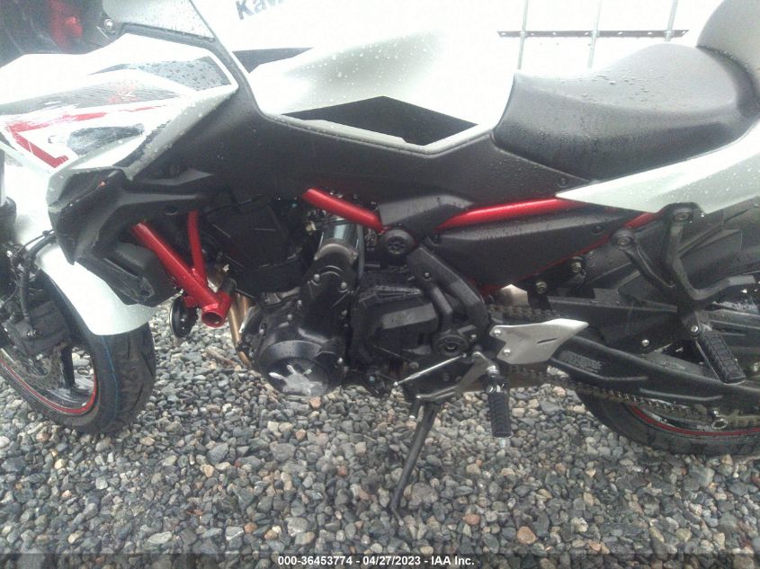2022 KAWASAKI ER650 K ML5EREK10NDA57004
