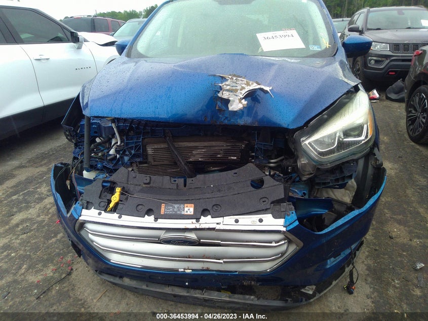 VIN 1FMCU0GD4HUC30974 2017 FORD ESCAPE SE