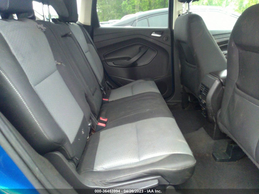 VIN 1FMCU0GD4HUC30974 2017 FORD ESCAPE SE