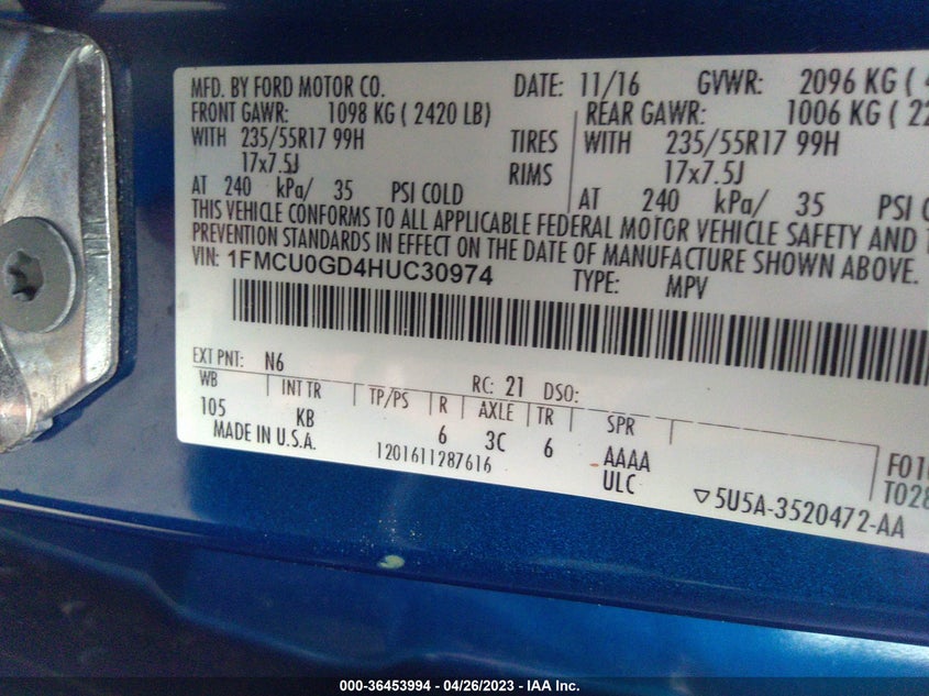 VIN 1FMCU0GD4HUC30974 2017 FORD ESCAPE SE