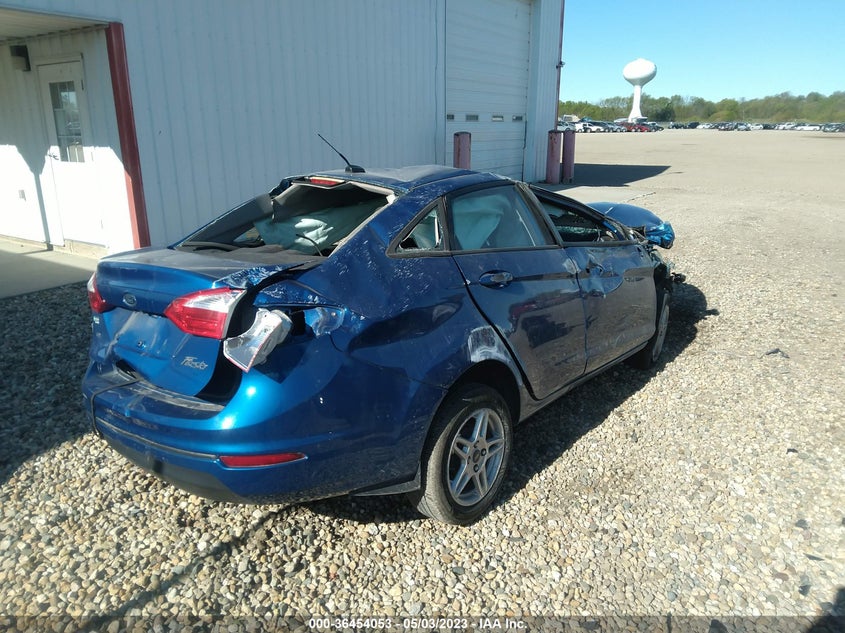 VIN 3FADP4BJ8JM128002 2018 FORD FIESTA SE