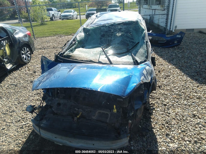 VIN 3FADP4BJ8JM128002 2018 FORD FIESTA SE