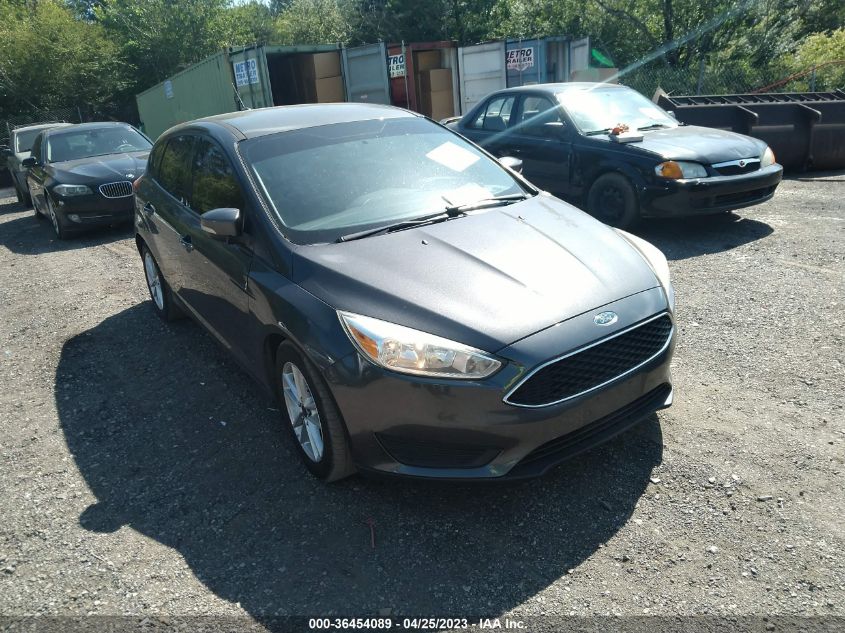 2015 FORD FOCUS SE - 1FADP3K23FL223742