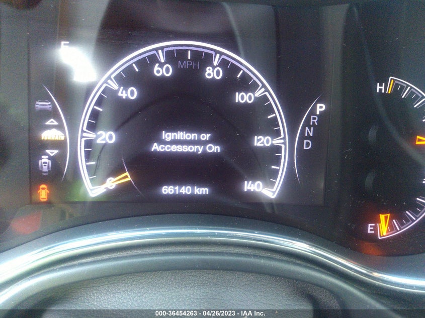 VIN 1C4RJFCG5JC262676 2018 JEEP GRAND CHEROKEE OVERLAND