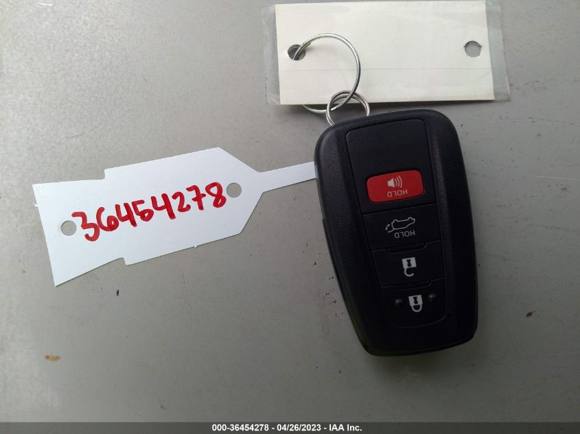 2020 TOYOTA RAV4 XLE PREMIUM - JTMC1RFV4LD045022