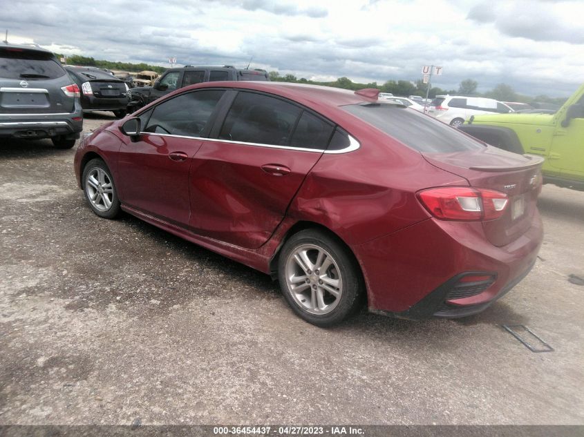 2018 CHEVROLET CRUZE LT - 1G1BE5SM0J7180363