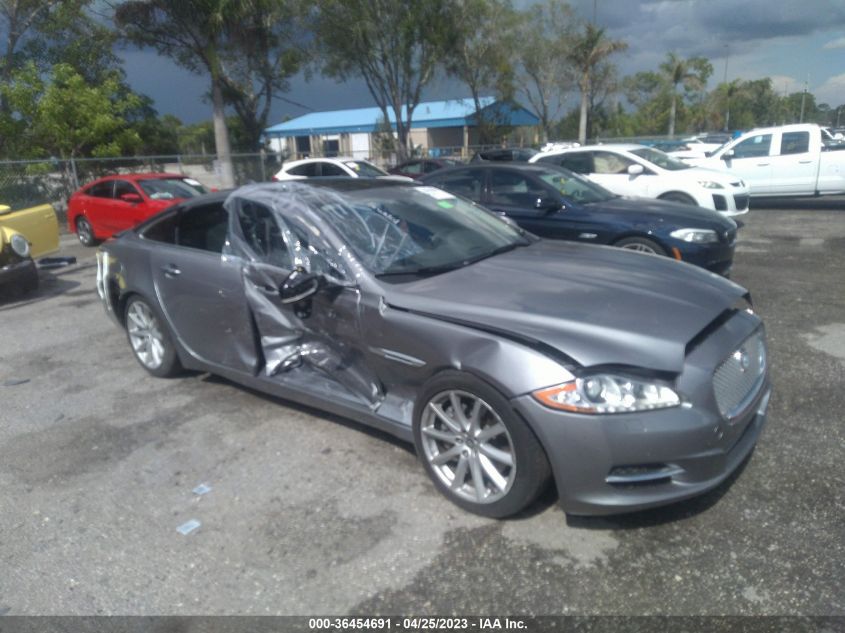 2013 JAGUAR XJ - SAJWA1C72D8V41341