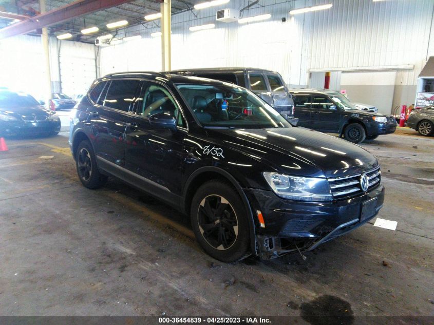 2018 VOLKSWAGEN TIGUAN SEL/SE - 3VV2B7AX9JM001185