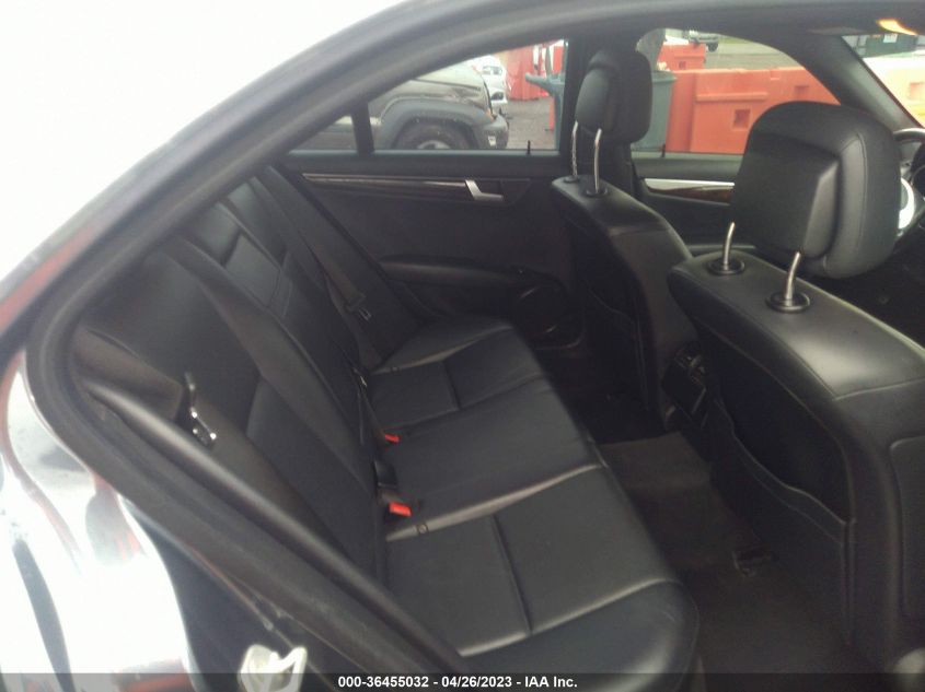 2013 MERCEDES-BENZ C-CLASS C 250 - WDDGF4HBXDA804662