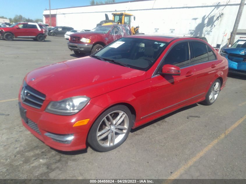 2014 MERCEDES-BENZ C-CLASS C 300 - WDDGF8ABXEG159303