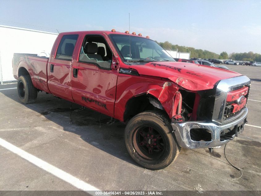 2015 FORD SUPER DUTY F-250 SRW LARIAT/PLATINUM - 1FT7W2B60FEC77656