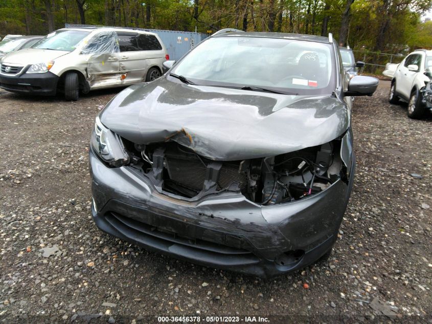 2017 NISSAN ROGUE SPORT SV - JN1BJ1CR9HW137049