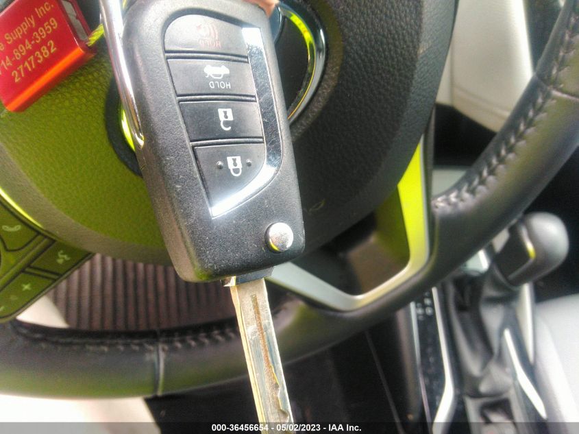 2020 TOYOTA COROLLA SE/NIGHTSHADE - 5YFS4RCE4LP039208
