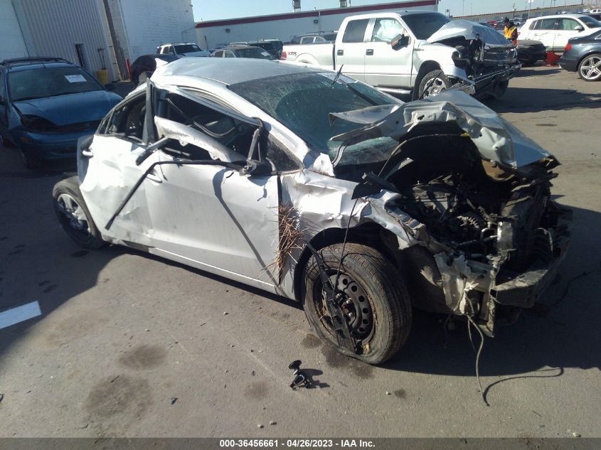 Lot #2536952997 2016 KIA FORTE LX salvage car