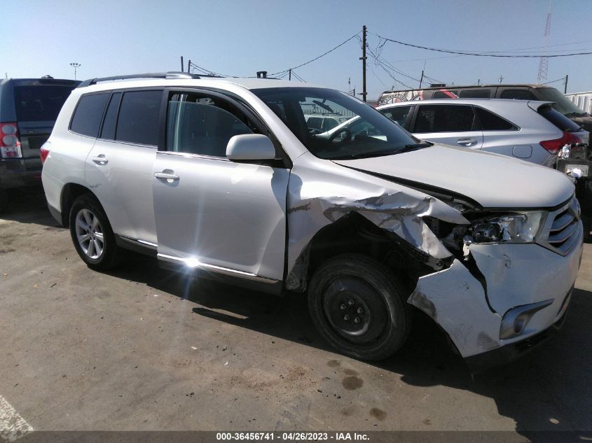 2013 TOYOTA HIGHLANDER - 5TDZA3EH2DS032827