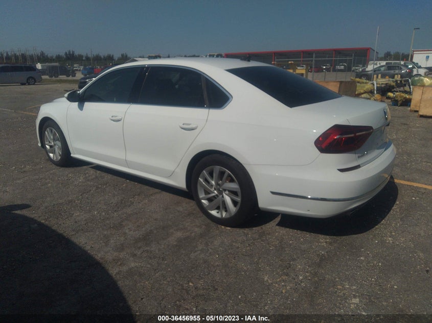 VIN 1VWBA7A30JC017983 2018 VOLKSWAGEN PASSAT 2.0T SE