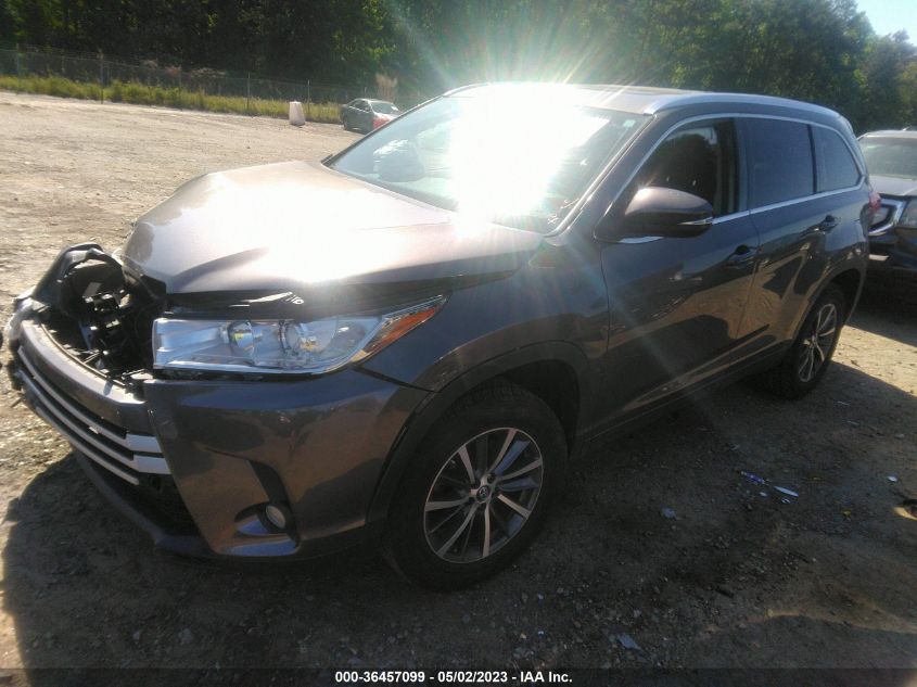 2018 TOYOTA HIGHLANDER SE/XLE - 5TDKZRFH8JS268051