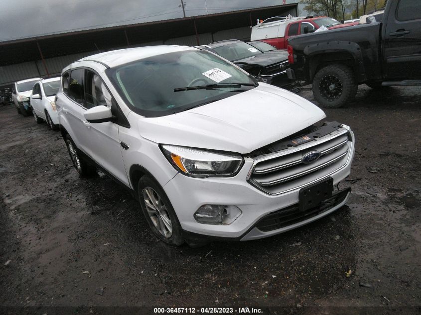 2017 FORD ESCAPE SE - 1FMCU0GD4HUE17485