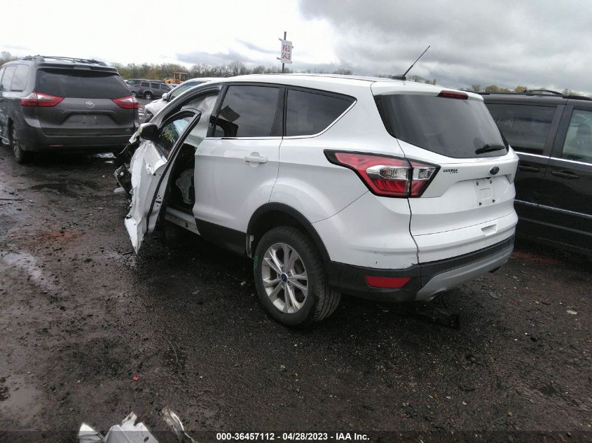 2017 FORD ESCAPE SE - 1FMCU0GD4HUE17485