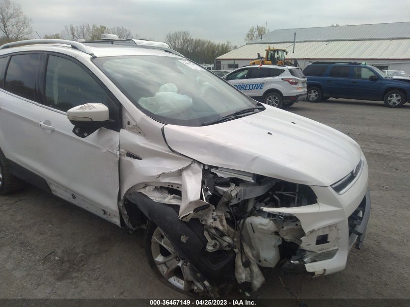 2016 FORD ESCAPE TITANIUM - 1FMCU9JX1GUC77529