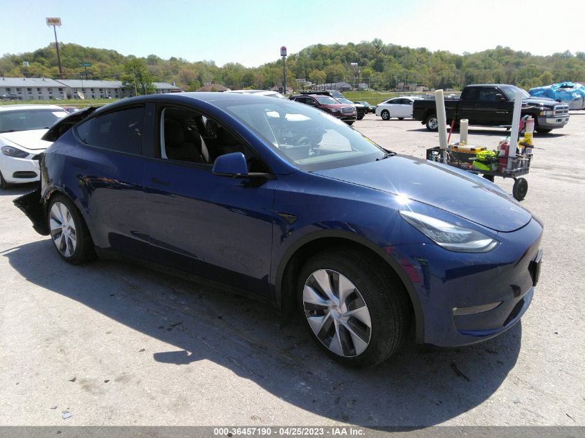 2022 TESLA MODEL Y LONG RANGE - 7SAYGDEE8NF462554